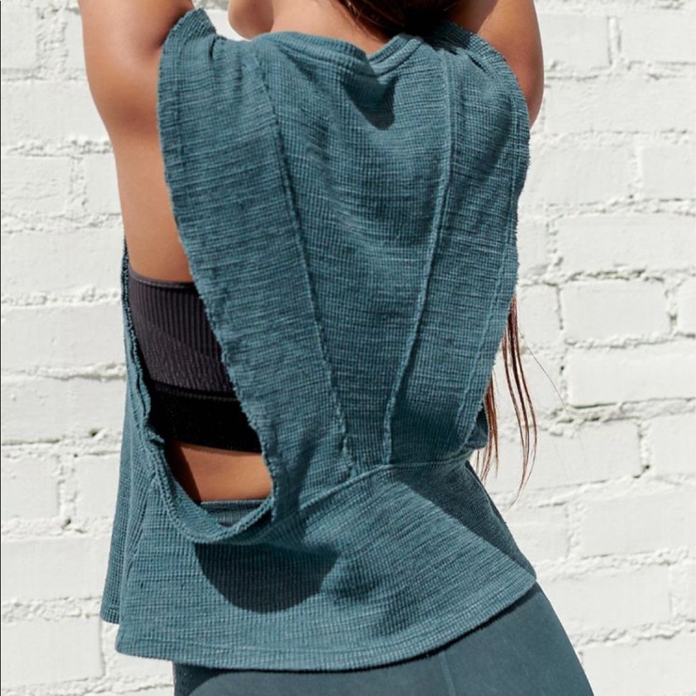 B2G1❗️🆕 Free People Movement No Frills Tank Top - Picture 10 of 10